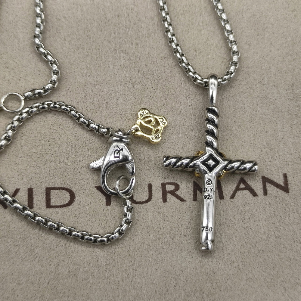 David Yurman Small Color-Separated Cross Necklace - Picture 7 of 9